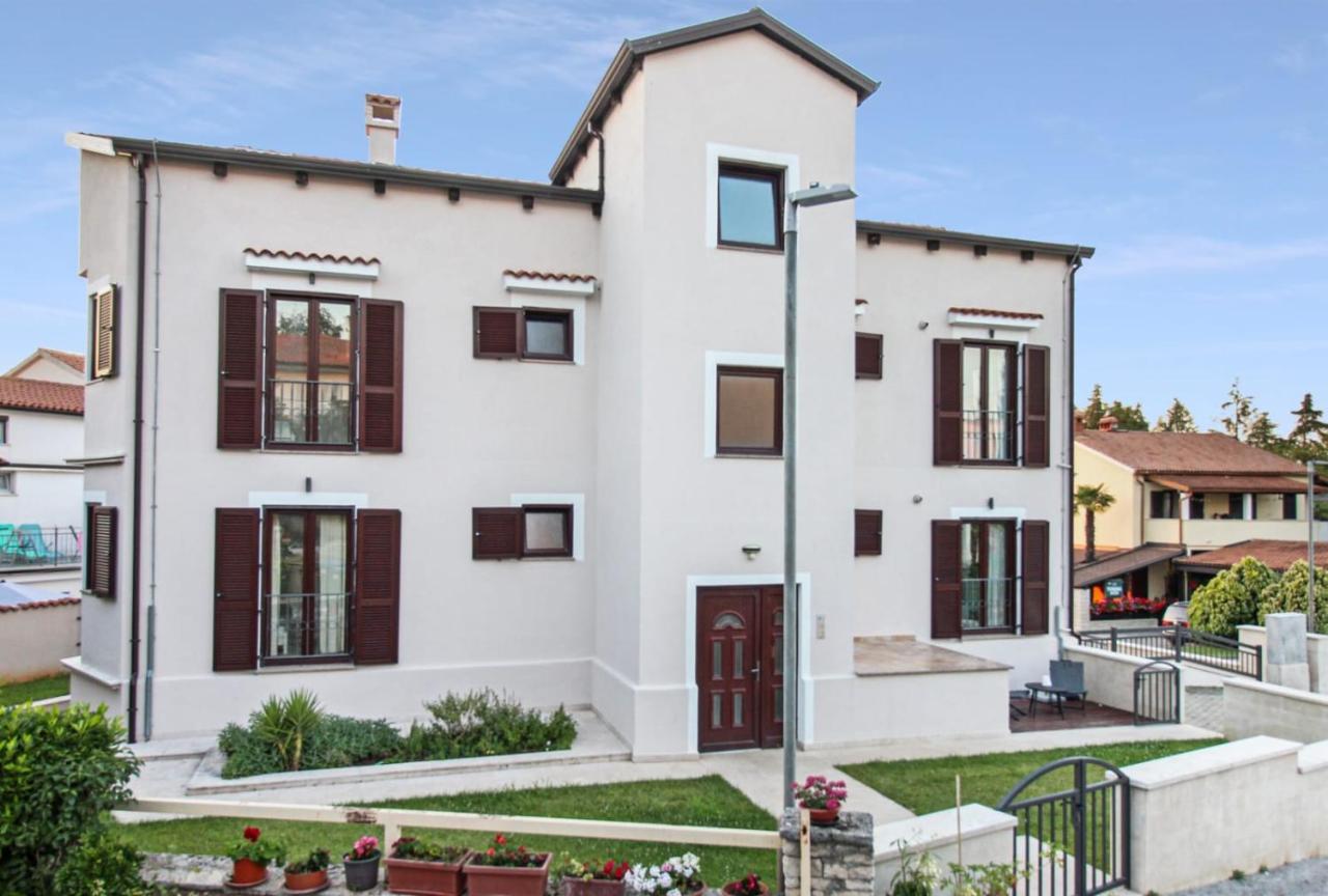 Apartments Villa Alba Poreč Extérieur photo