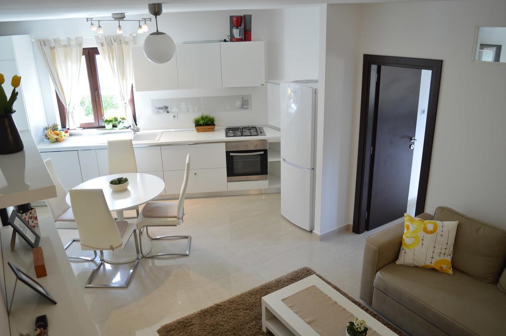 Apartments Villa Alba Poreč Extérieur photo