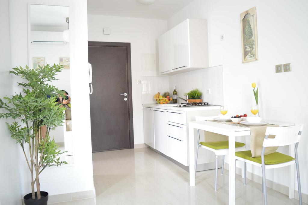 Apartments Villa Alba Poreč Extérieur photo